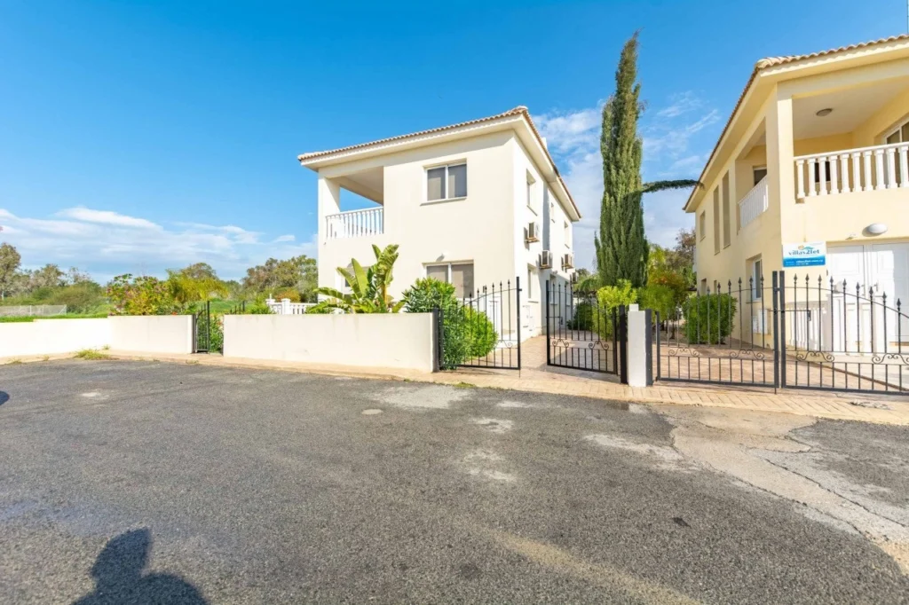 3 Bedroom House for Sale in Famagusta – Agia Napa