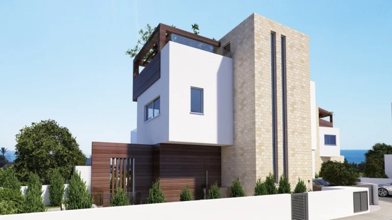 4 Bedroom House for Sale in Famagusta – Agia Napa