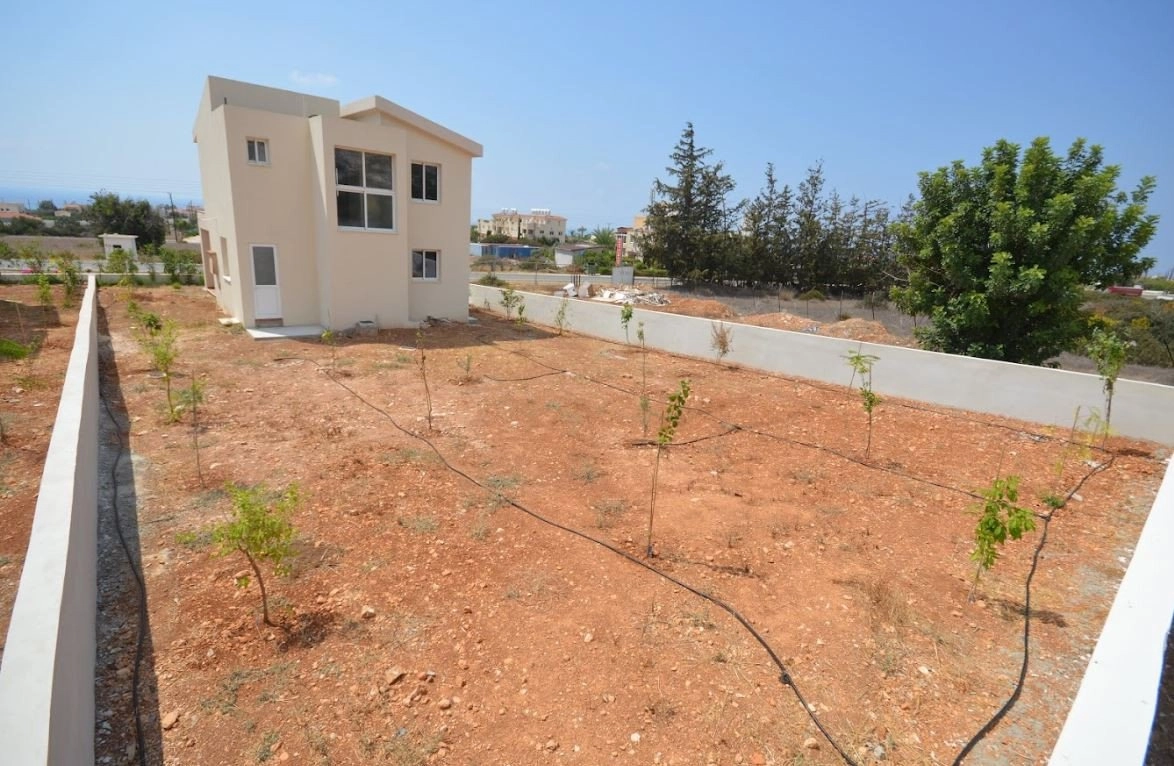 3 Bedroom House for Sale in Coral Bay, Paphos District