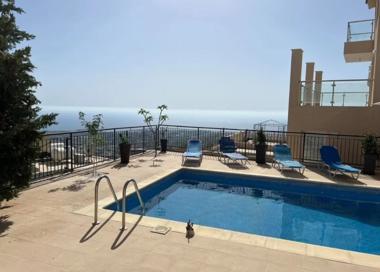 6+ Bedroom House for Sale in Pegeia, Paphos District