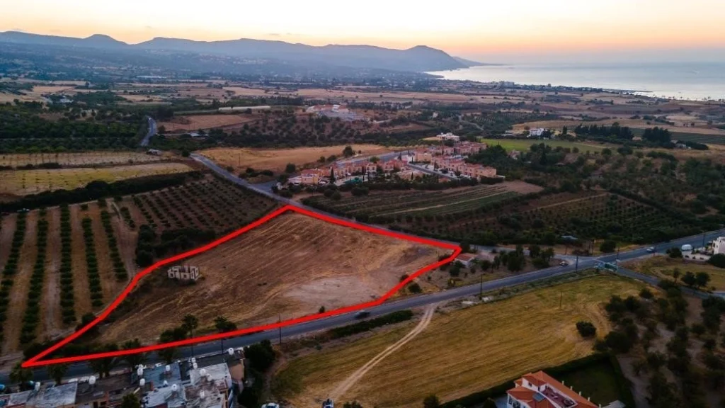 13,676m² Plot for Sale in Polis Chrysochous, Paphos District