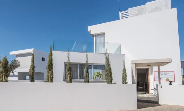 3 Bedroom House for Sale in Famagusta – Agia Napa