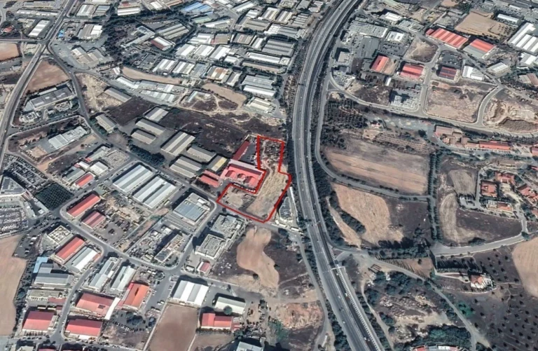 7,293m² Plot for Sale in Strovolos, Nicosia District