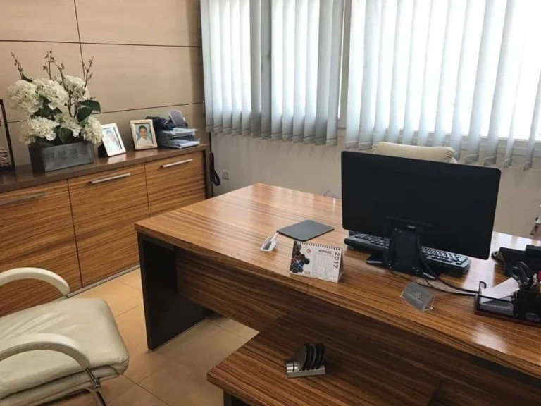 156m² Office for Sale in Limassol – Mesa Geitonia