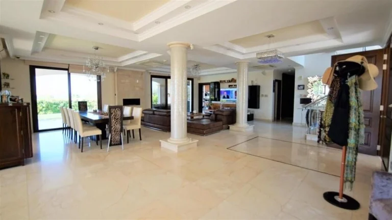 5 Bedroom House for Sale in Paphos District