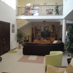 4 Bedroom House for Sale in Pyrgos Lemesou, Limassol District