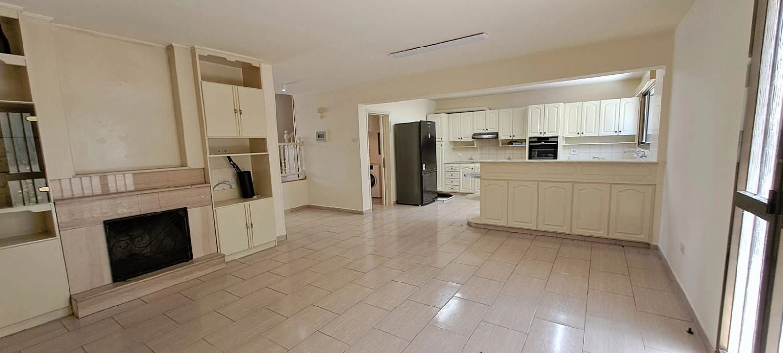 3 Bedroom House for Rent in Kato Polemidia, Limassol District