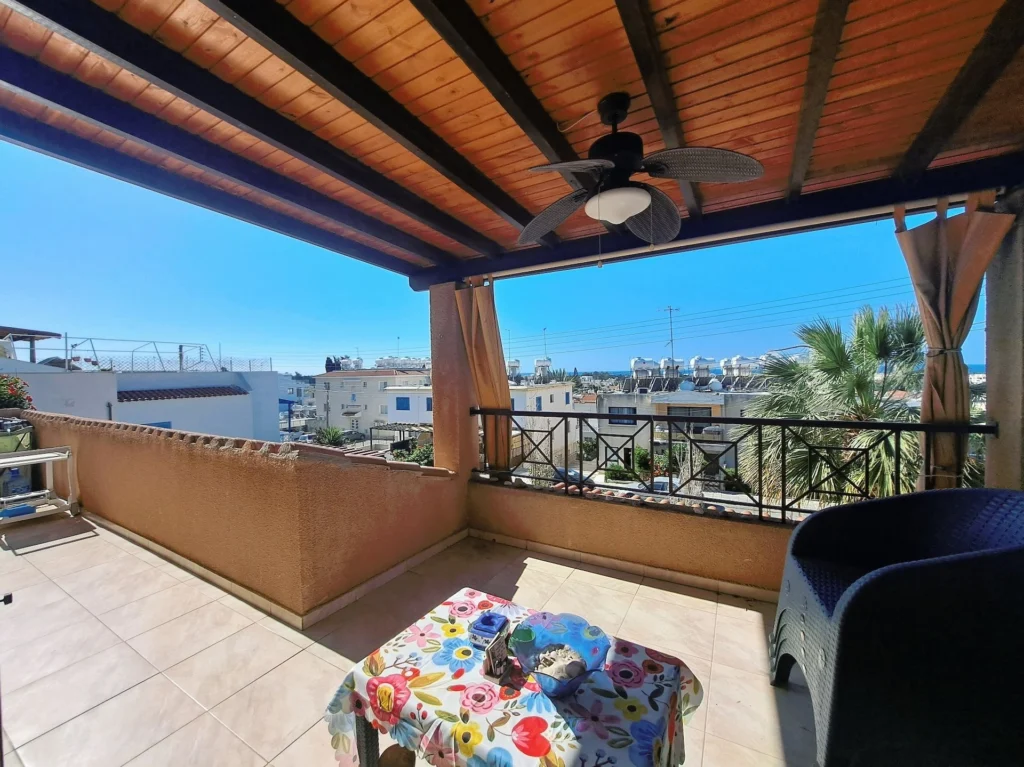 2 Bedroom Apartment for Sale in Paphos District