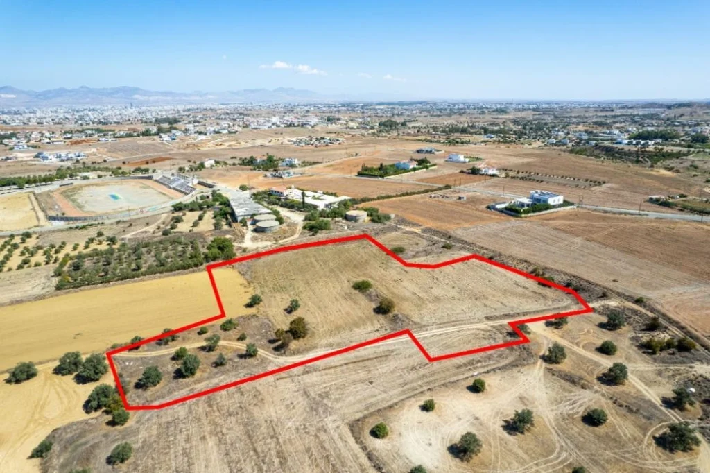 12,607m² Residential Plot for Sale in Lakatameia – Agios Nikolaos, Nicosia District