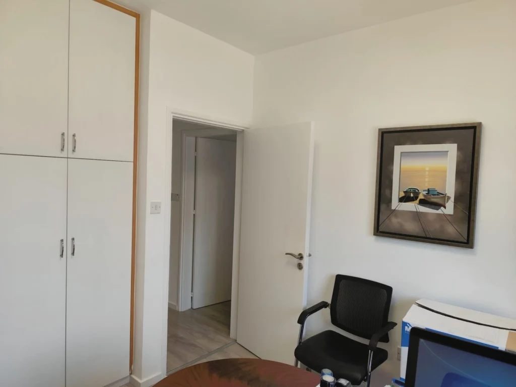 110m² Office for Rent in Limassol District
