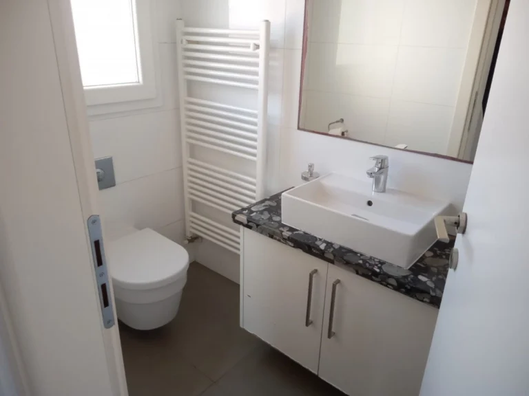 5 Bedroom House for Sale in Limassol – AgiaTriada