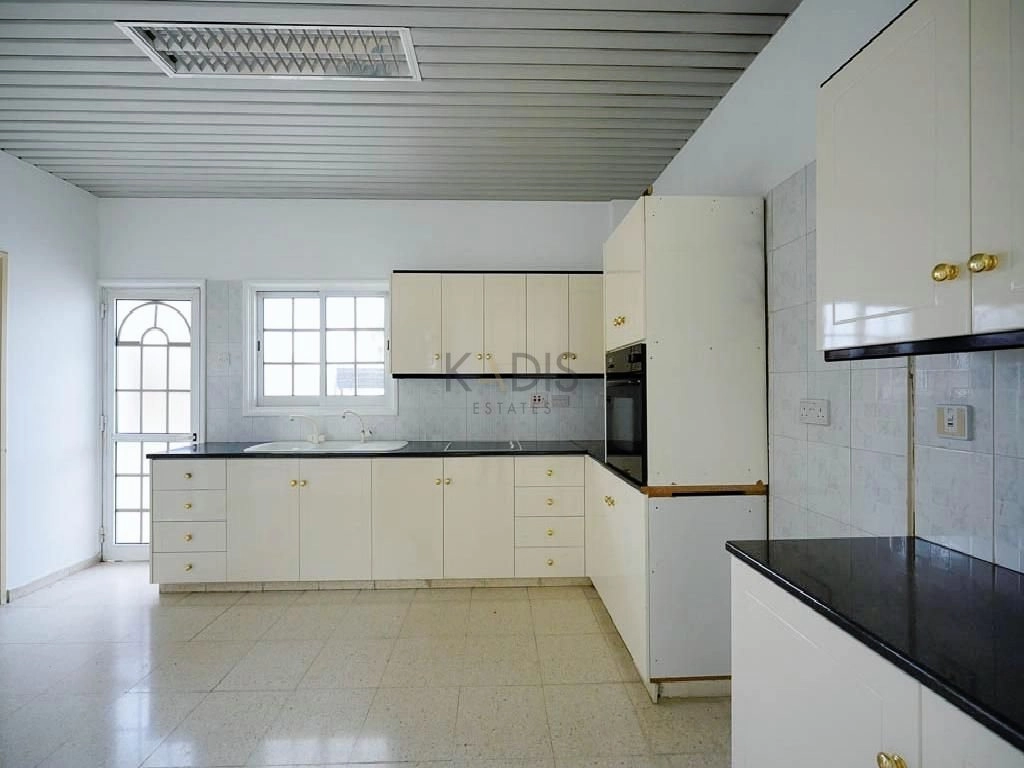 4 Bedroom House for Sale in Dali, Nicosia District