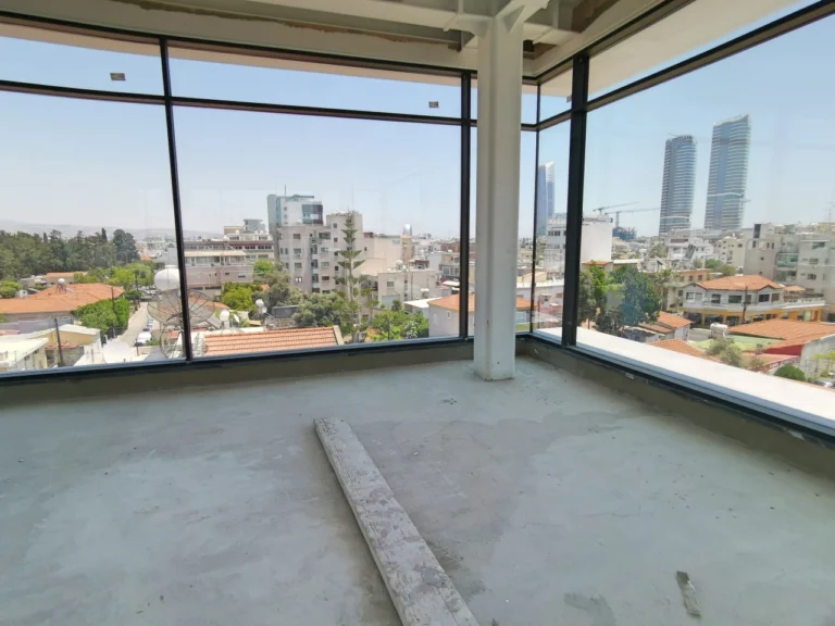 745m² Building for Sale in Limassol District