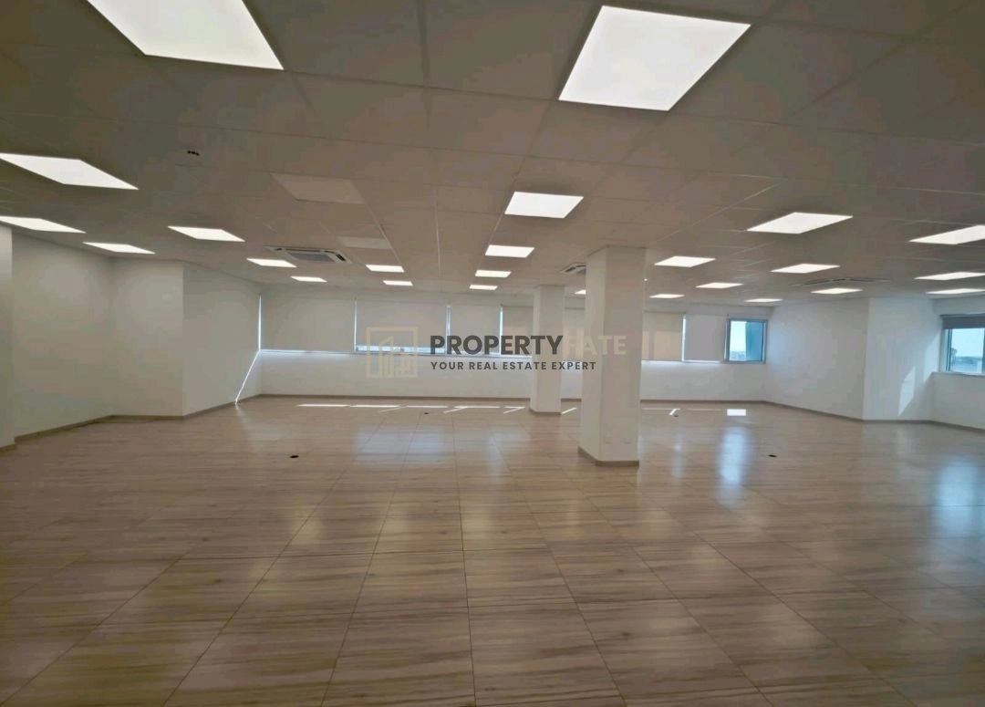 475m² Office for Rent in Limassol – Omonoia