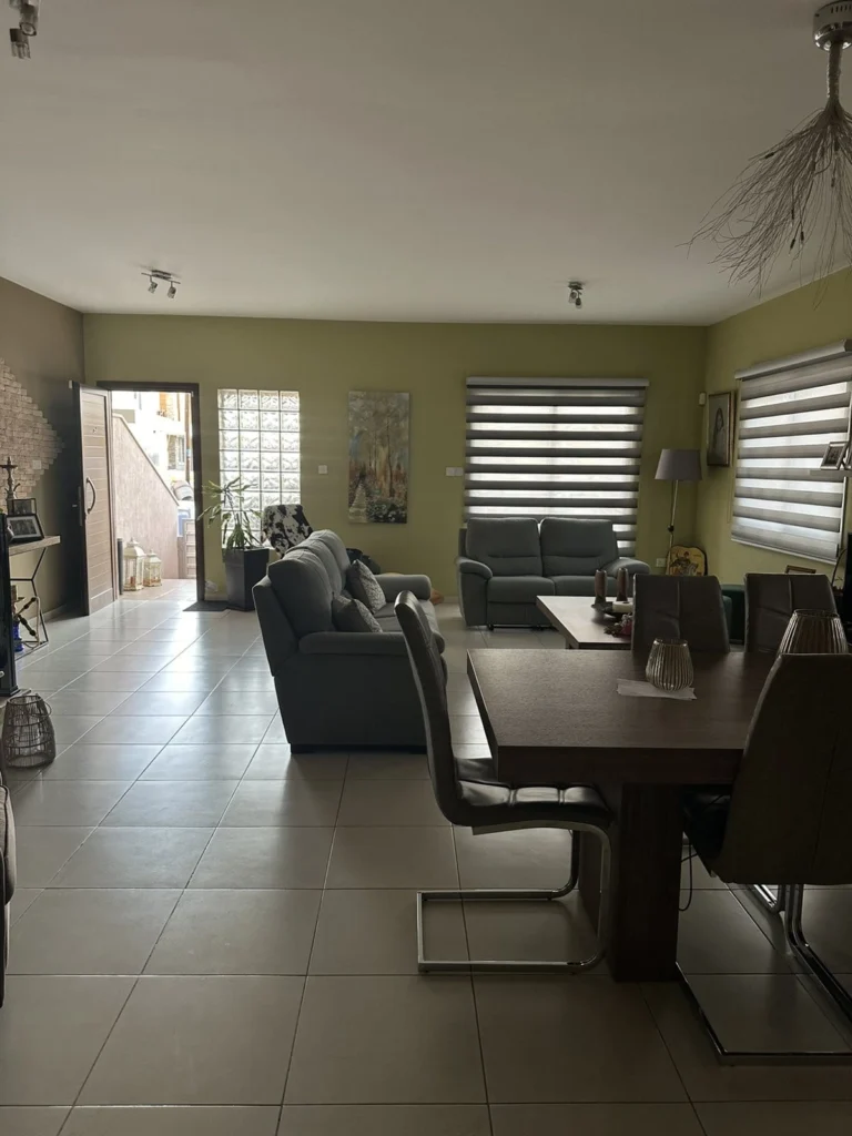 3 Bedroom House for Sale in Limassol – Zakaki