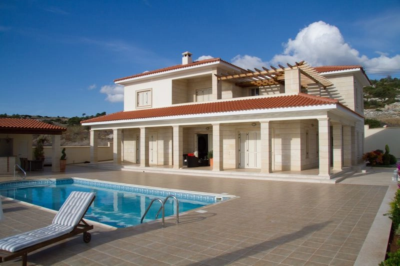 6+ Bedroom House for Sale in Paphos District