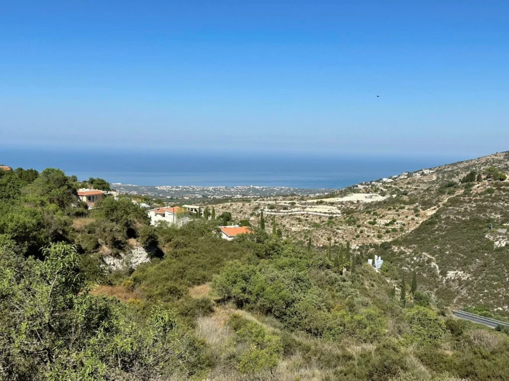 6,412m² Plot for Sale in Tsada, Paphos District