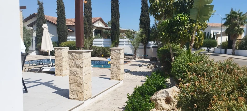 2 Bedroom House for Sale in Agia Thekla, Famagusta District