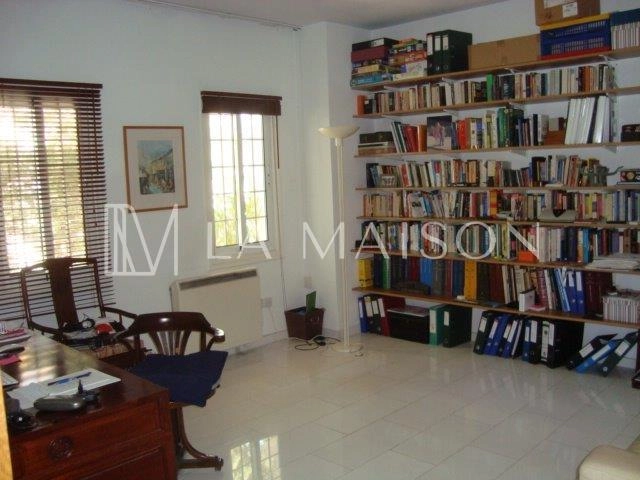 3 Bedroom House for Sale in Engomi, Nicosia District