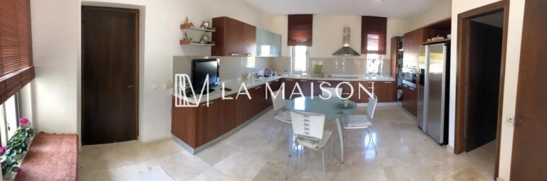 6+ Bedroom House for Sale in Strovolos, Nicosia District