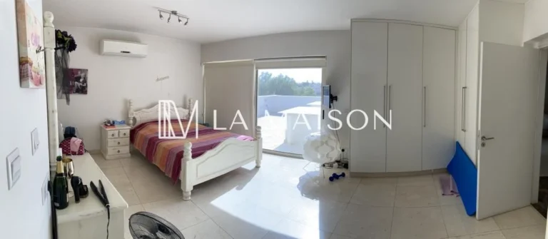 5 Bedroom House for Sale in Engomi, Nicosia District