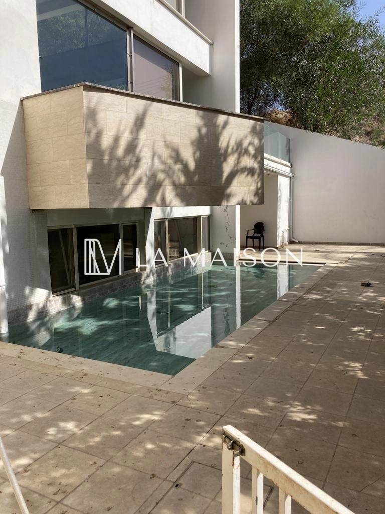 5 Bedroom House for Sale in Engomi, Nicosia District