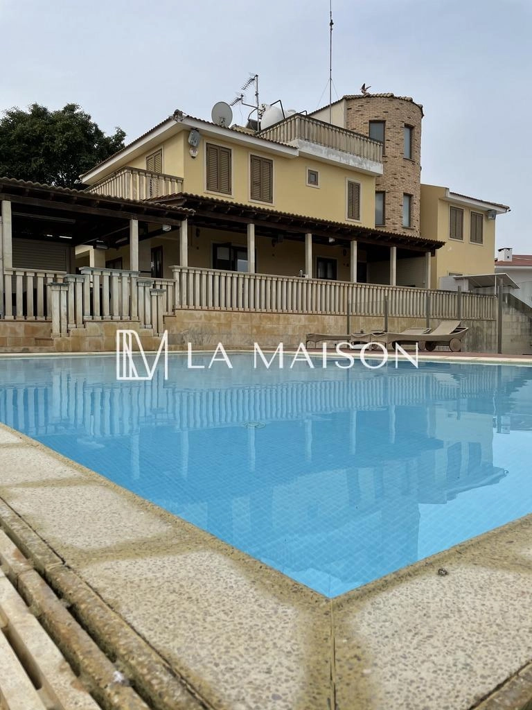 4 Bedroom House for Sale in Tseri, Nicosia District