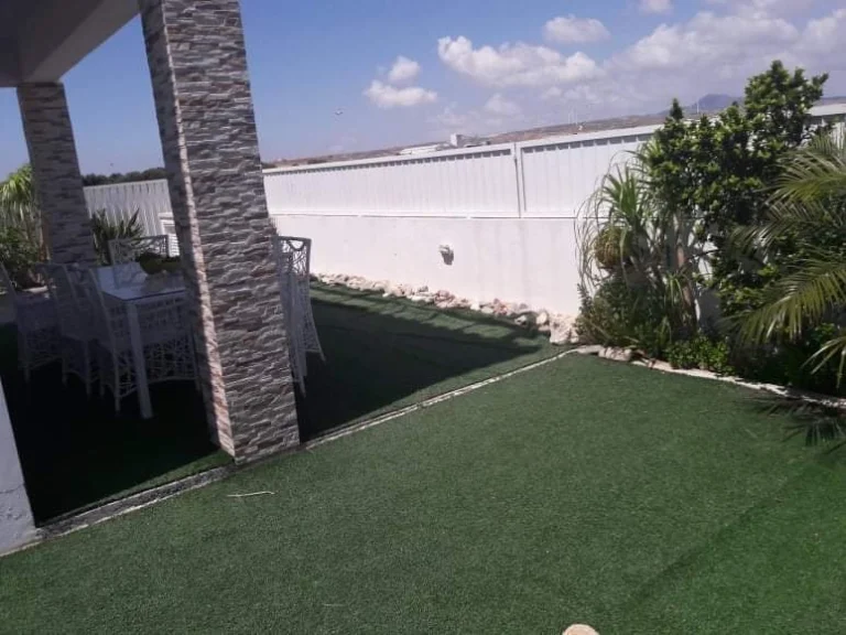 3 Bedroom House for Sale in Dromolaxia, Larnaca District