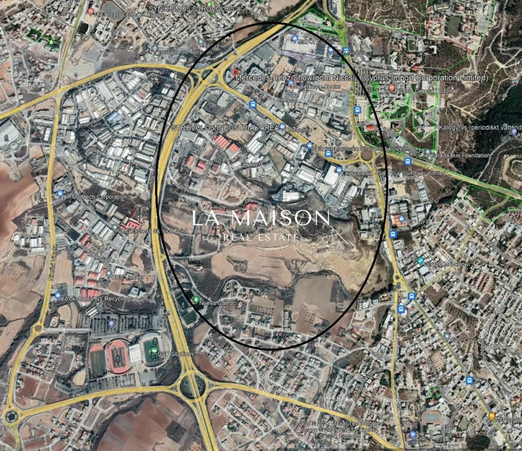 2,767m² Plot for Sale in Strovolos, Nicosia District