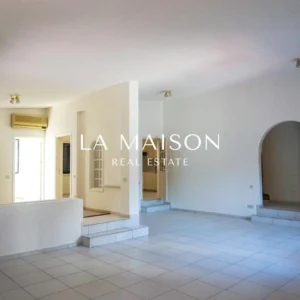 3 Bedroom House for Sale in Strovolos, Nicosia District