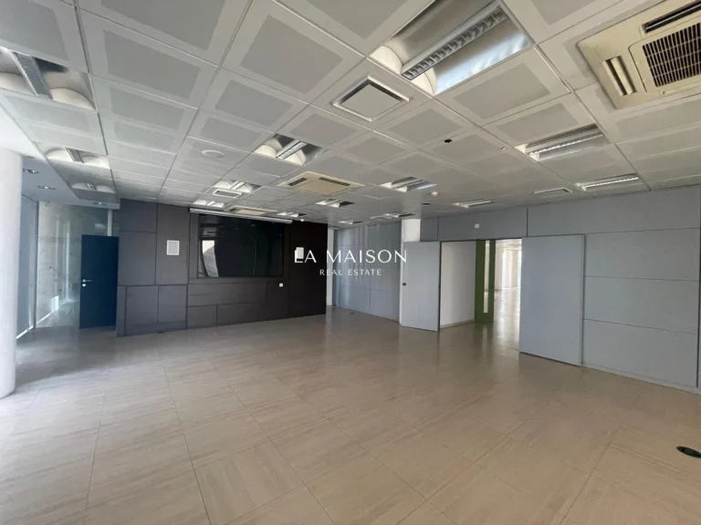 1600m² Building for Sale in Agioi Omologites, Nicosia District