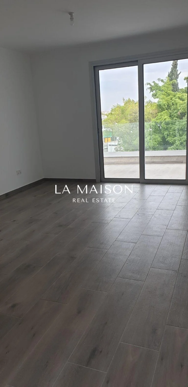 602m² Building for Sale in Larnaca District