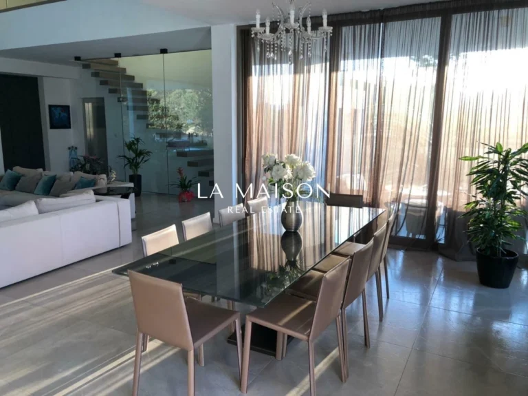 4 Bedroom House for Sale in Engomi, Nicosia District