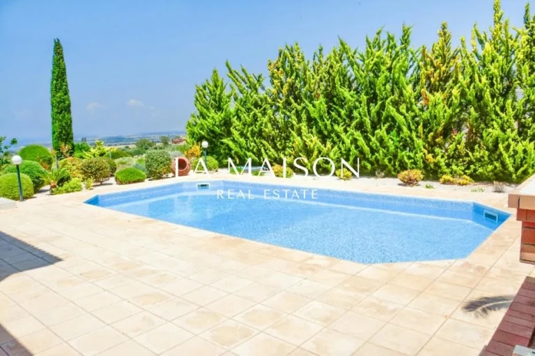 3 Bedroom House for Sale in Kouklia, Paphos District