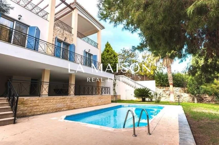 3 Bedroom House for Sale in Latchi (Lakki / Latsi), Paphos District