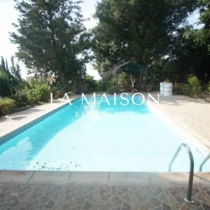 6+ Bedroom House for Sale in Chlorakas, Paphos District