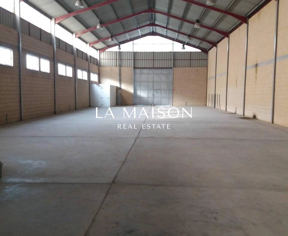 480m² Commercial for Rent in Strovolos, Nicosia District