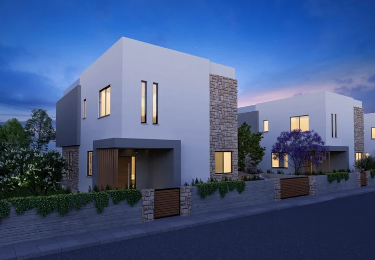 4 Bedroom House for Sale in Chlorakas, Paphos District