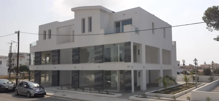 107m² Commercial for Sale in Meneou, Larnaca District