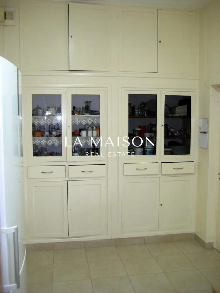 3 Bedroom House for Sale in Strovolos, Nicosia District