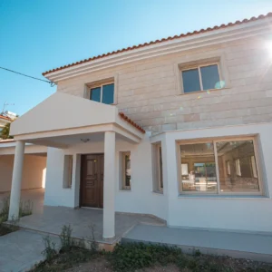 4 Bedroom House for Sale in Latsia, Nicosia District