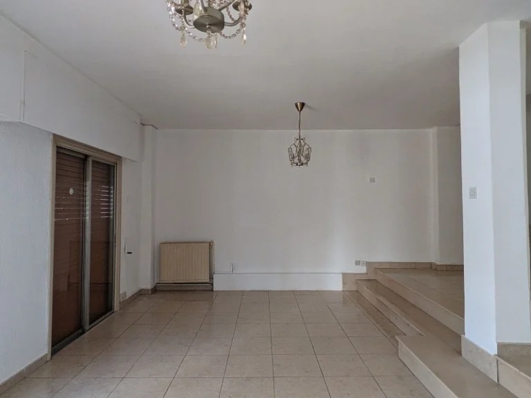 2 Bedroom Apartment for Sale in Agioi Omologites, Nicosia District