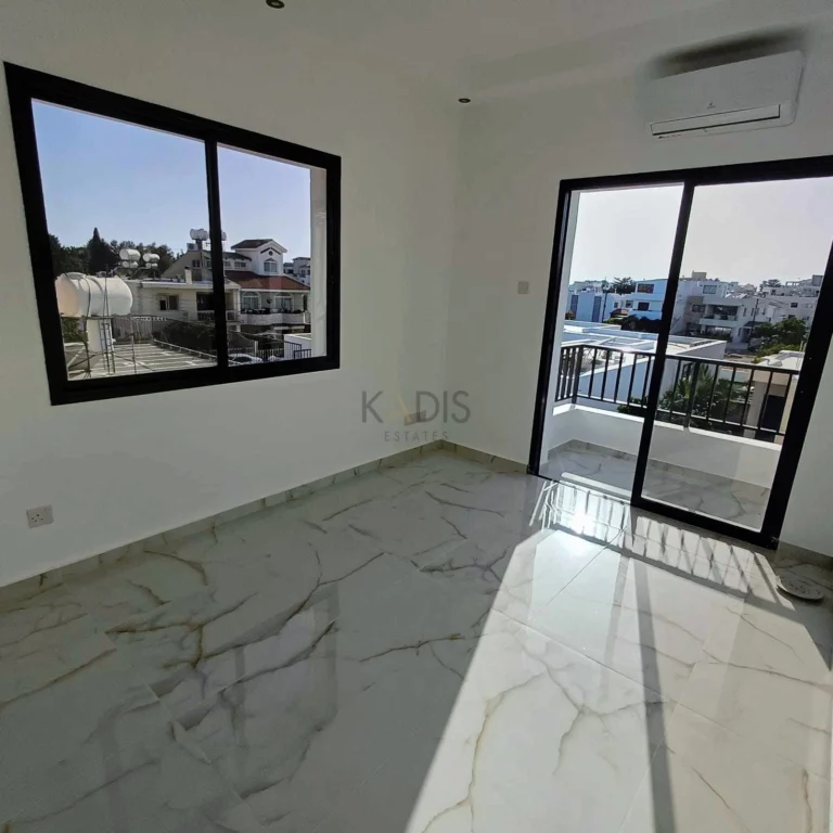 4 Bedroom House for Sale in Paphos – Agios Theodoros