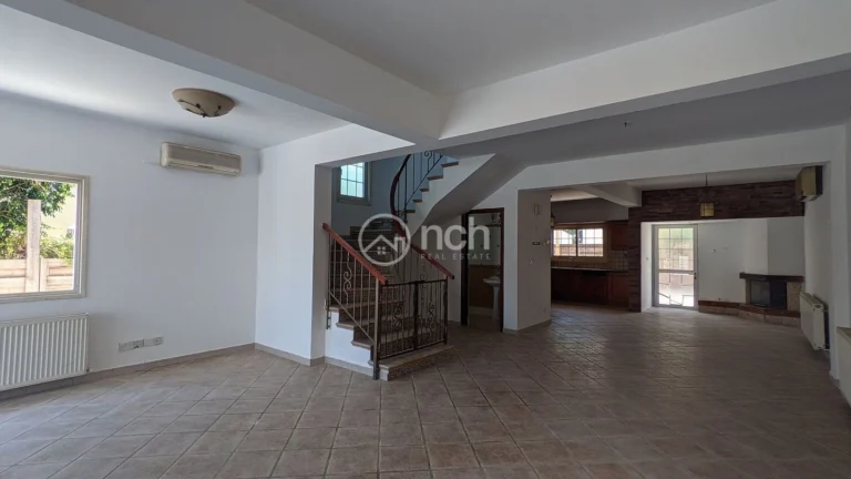 3 Bedroom House for Sale in Lakatamia, Nicosia District