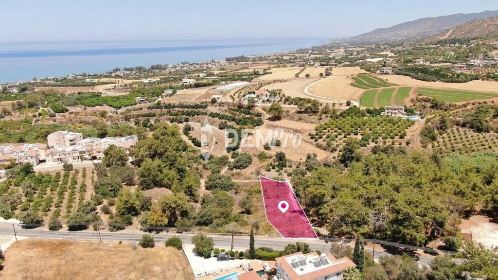 2,342m² Plot for Sale in Argaka, Paphos District
