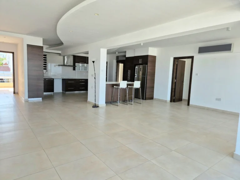 5 Bedroom Apartment for Rent in Konia, Paphos District