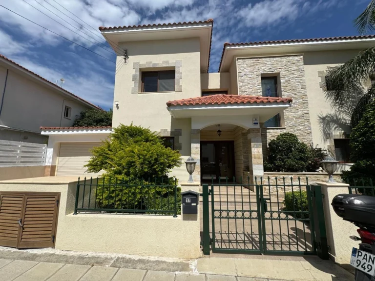 4 Bedroom House for Sale in Germasogeia, Limassol District