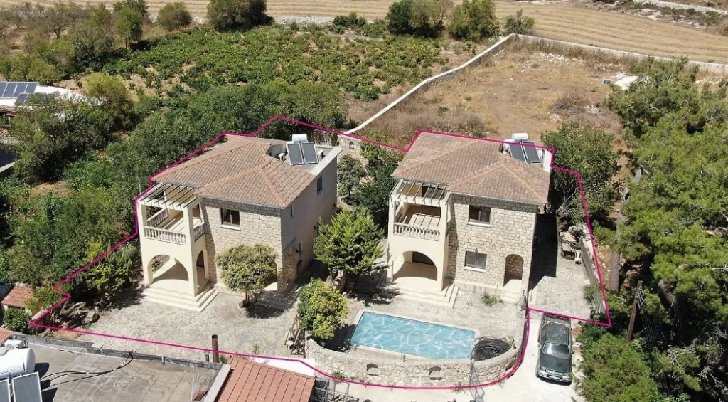 4 Bedroom House for Sale in Ineia, Paphos District