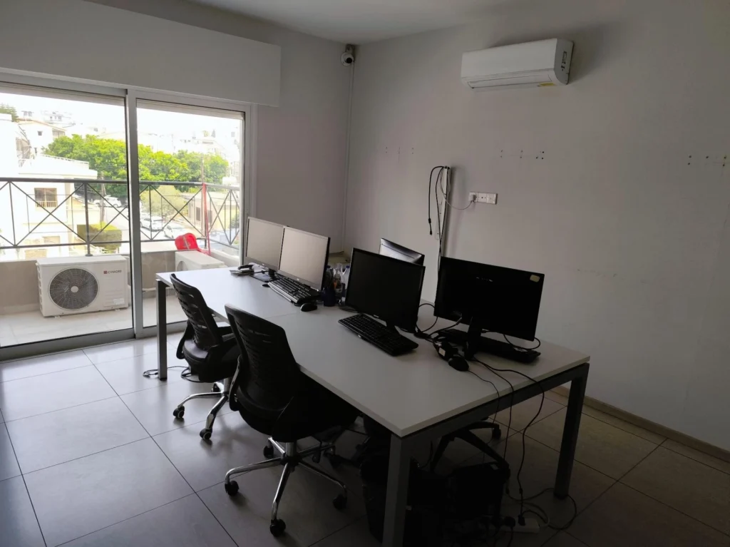 152m² Office for Rent in Limassol – Mesa Geitonia