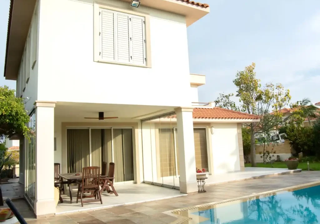 3 Bedroom Apartment for Sale in Mazotos, Larnaca District